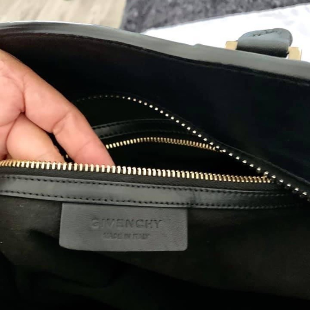 Givenchy Black Leather Tote - Picture 2 of 16